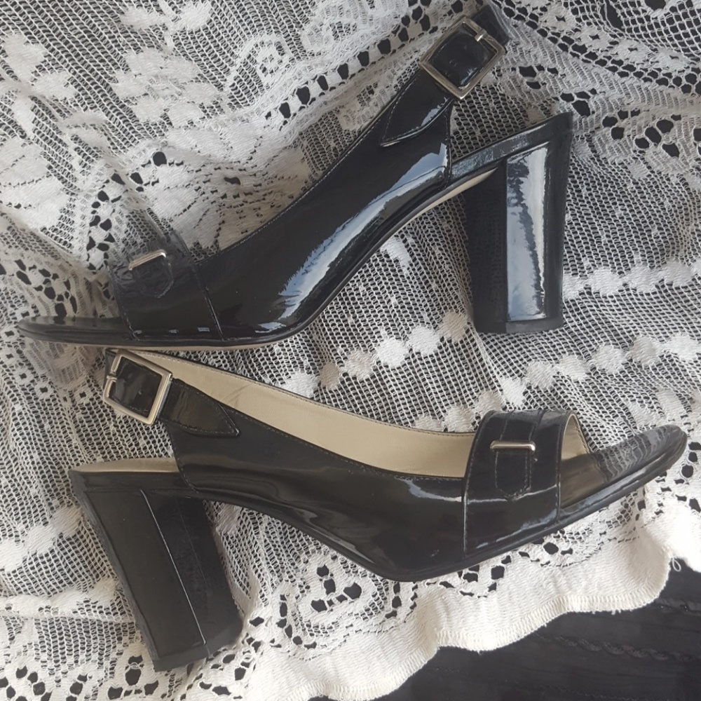 LADIES BLACK SLING BACK TALBOTS HEELS